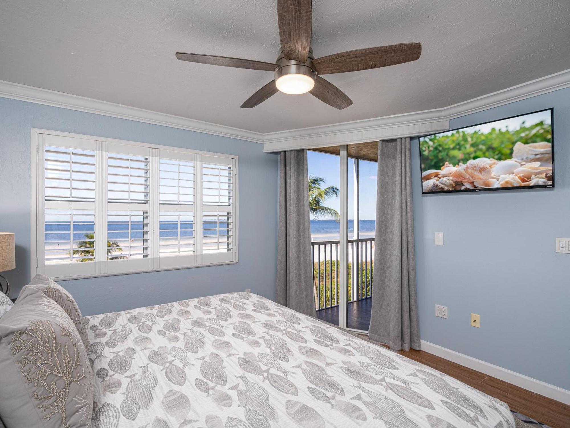 Gulf-View Condo: Beachfront, Pool, Walk Times Sq Fort Myers Beach Esterno foto